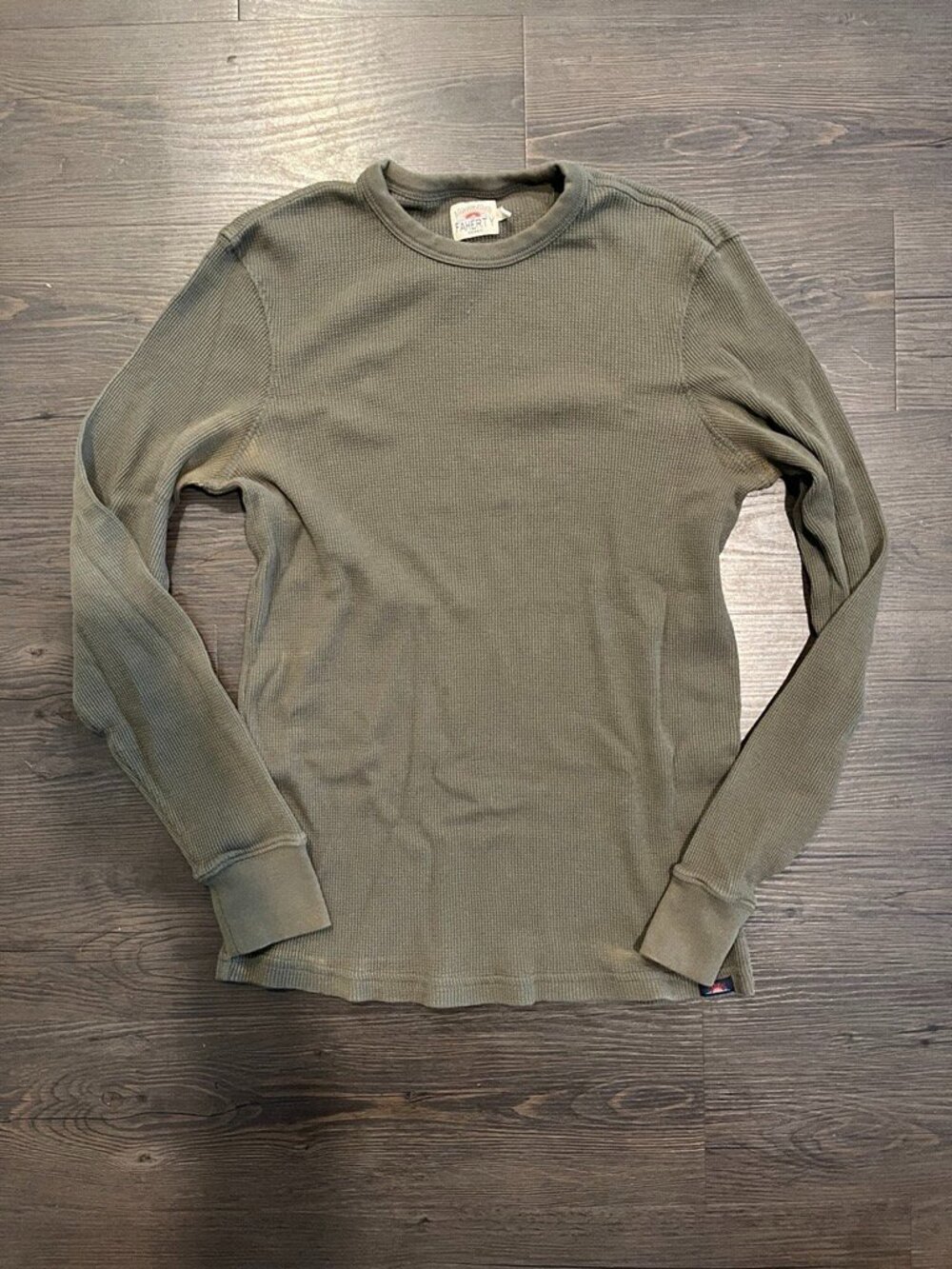 Faherty Waffle Knit Thermal Crew – Men's Small – Olive Green